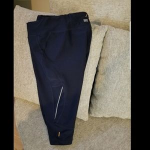 Cute Cropped yoga pants